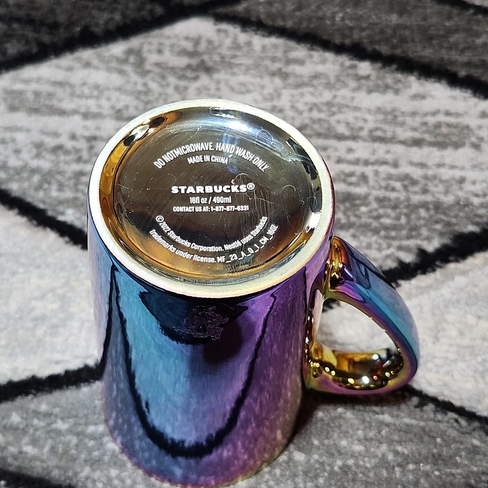 STARBUCKS 2022 RAINBOW IRIDESCENT HOLOGRAPHIC 16OZ COFFEE MUG - Picture 6 of 9
